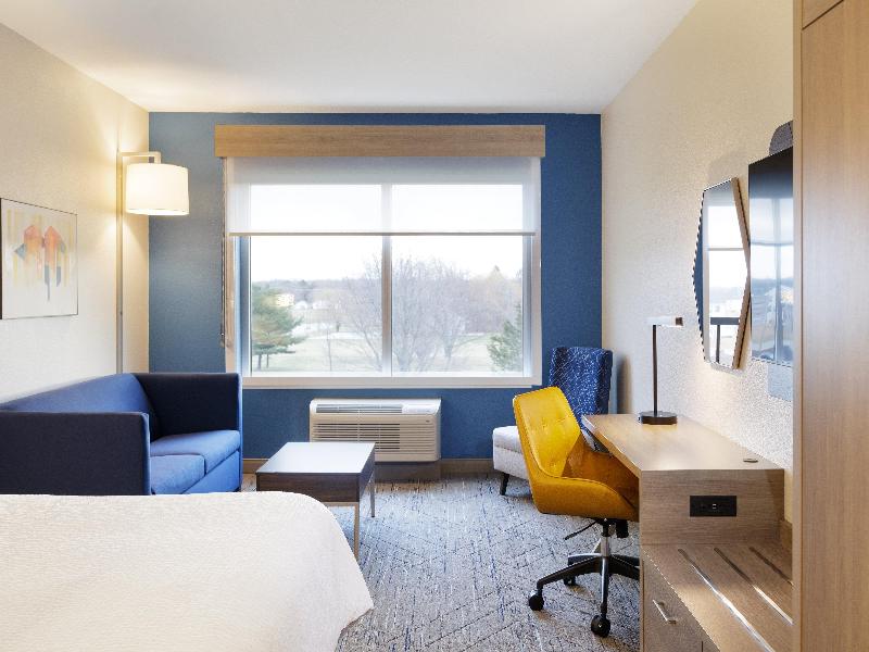 Holiday Inn Express & Suites Greenwood Village DTC image