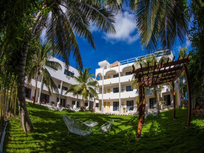 Hotel Ojo De Agua — general view
