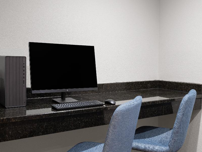 Garner Hotel Jamaica JFK Airtrain - NYC by IHG image