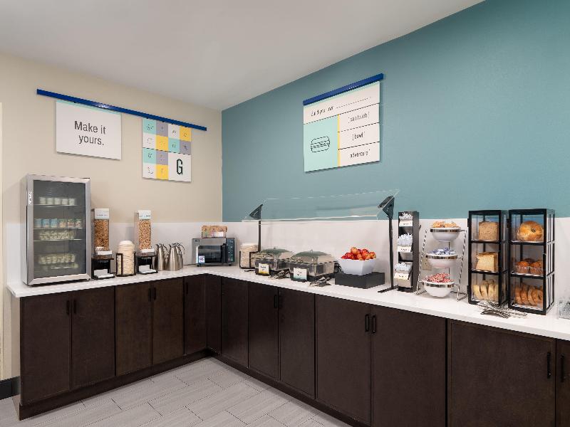 Garner Hotel Jamaica JFK Airtrain - NYC by IHG image