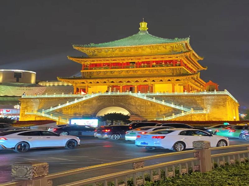 JI Hotel (Xi’an Bell Tower Dachaishi Metro Stat