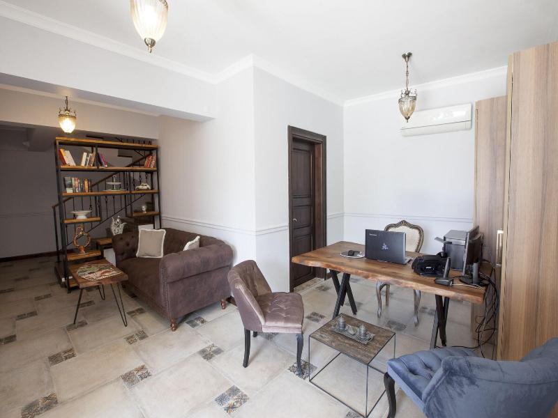 Livia Garden Hotel