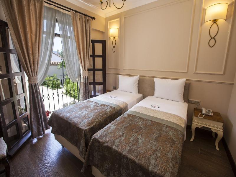 Livia Garden Hotel — photo 27