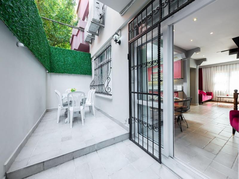Bright Apart Hotel image