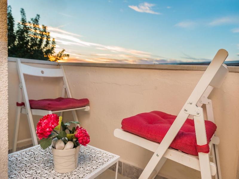 Bright Apart Hotel image