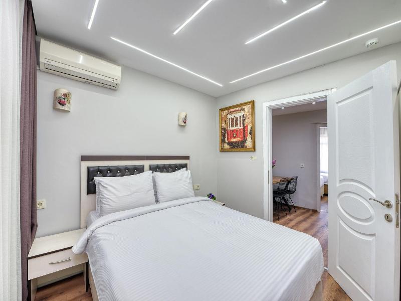 Bright Apart Hotel image