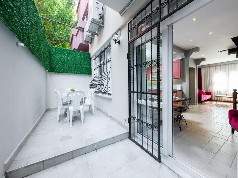 Bright Apart Hotel image