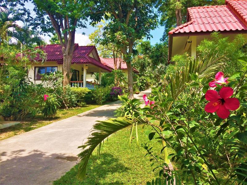 Chor Chang Villa Resort — general view
