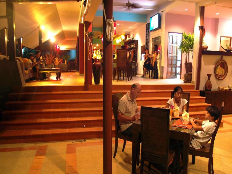 Chor Chang Villa Resort image