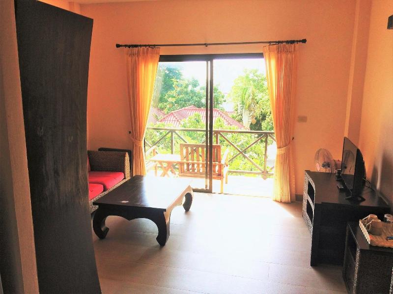 Chor Chang Villa Resort image