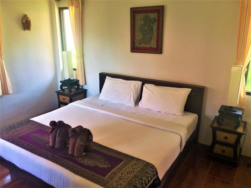Chor Chang Villa Resort image