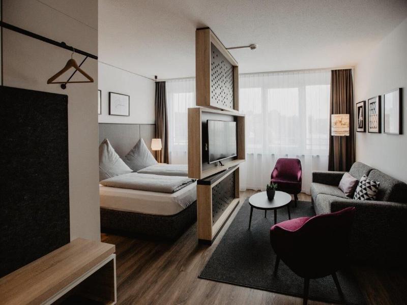 Arivo Aparthotel image