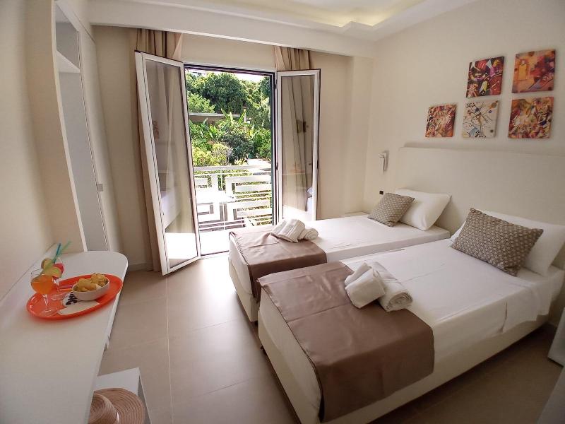Il Calabriano Villaggio Residence image