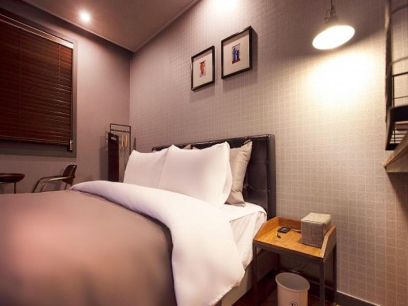 Brown Dot Changwon Myeongseo Convention image