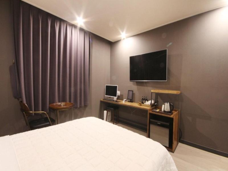 Brown Dot Changwon Myeongseo Convention image