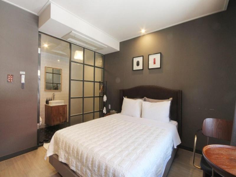 Brown Dot Changwon Myeongseo Convention image