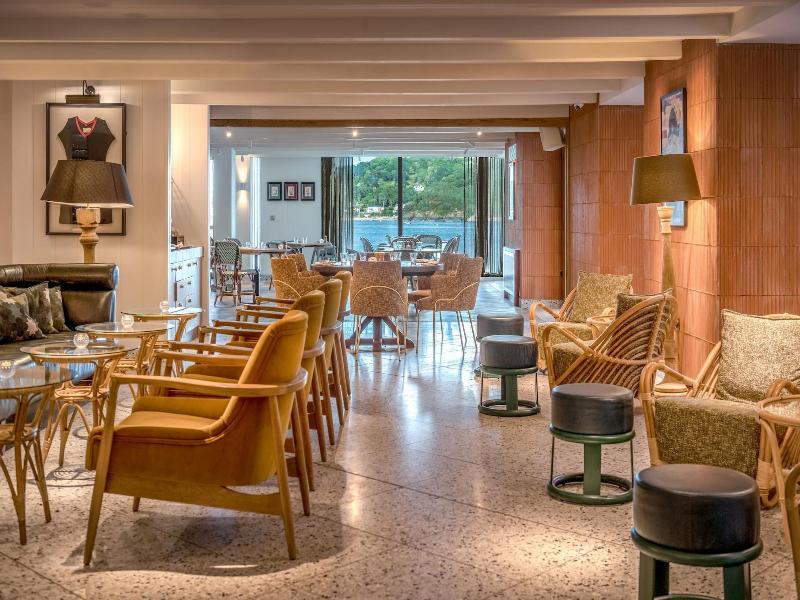 Harbour Beach Club Hotel image