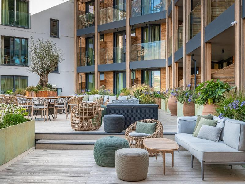 Harbour Beach Club Hotel image