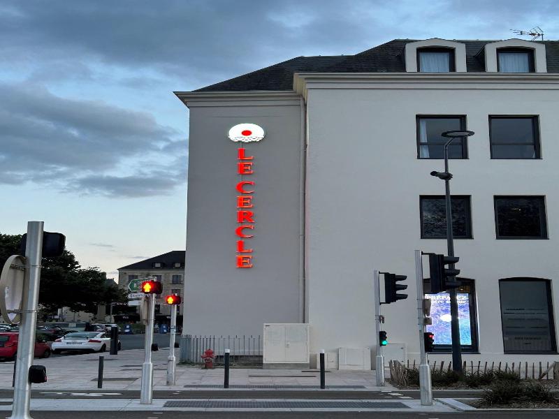 Hotel Le Cercle image