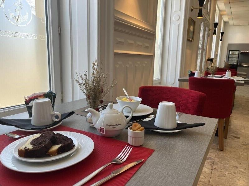 Hotel Le Cercle image