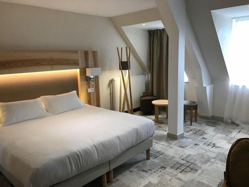 Hotel Le Cercle image