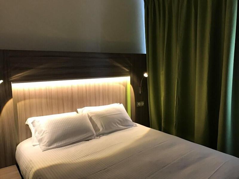 Hotel Le Cercle image