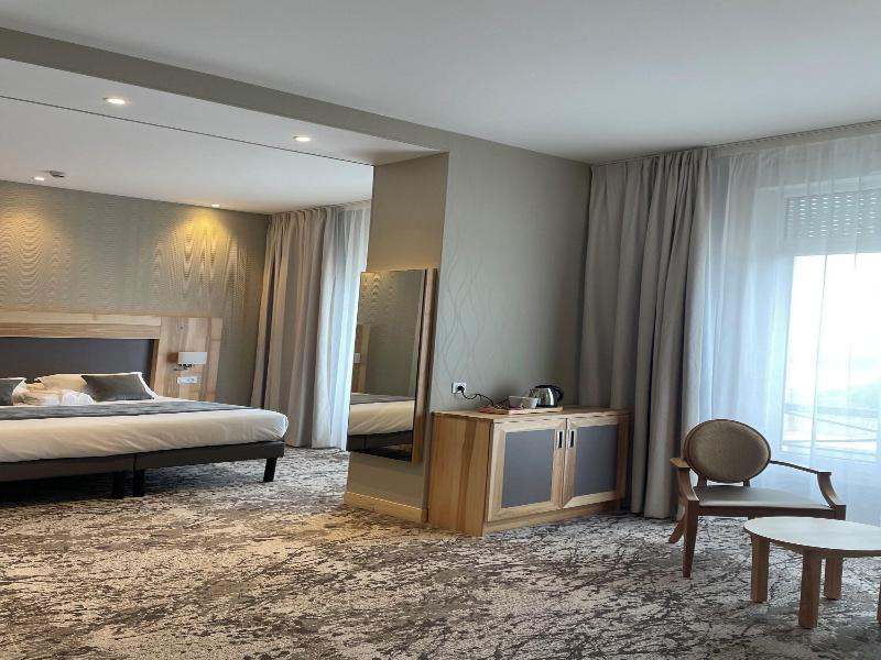 Hotel Le Cercle image