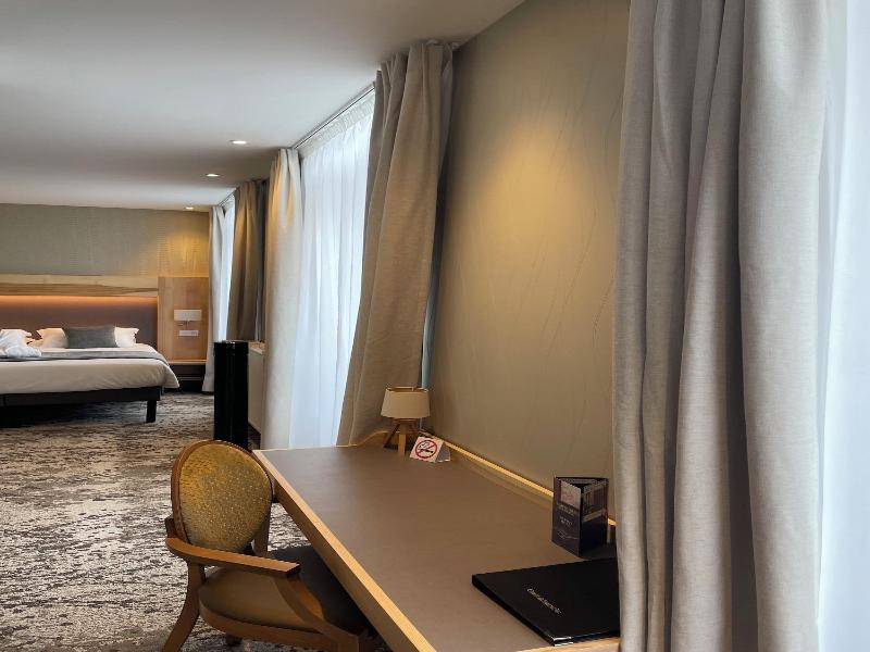 Hotel Le Cercle image
