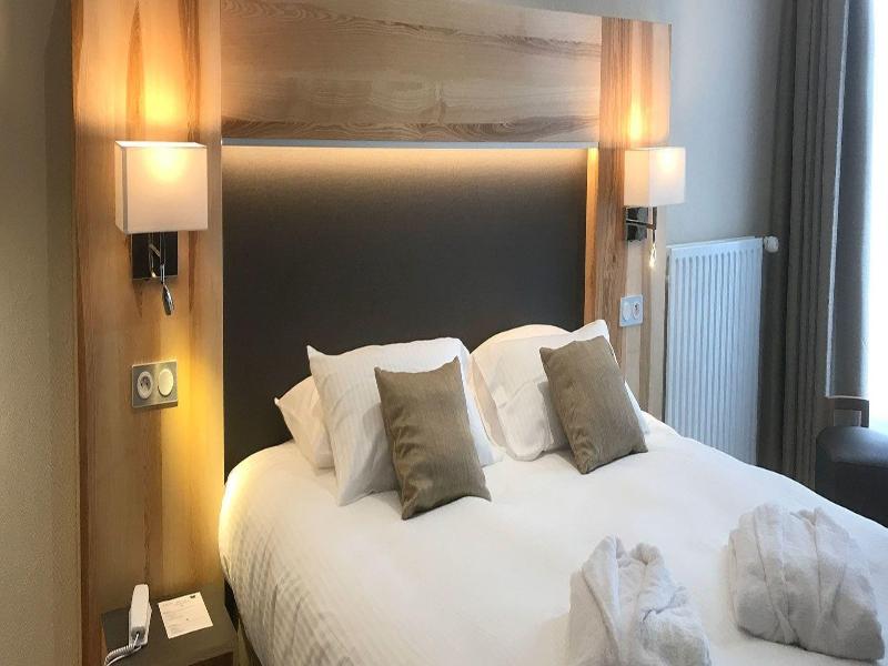 Hotel Le Cercle image
