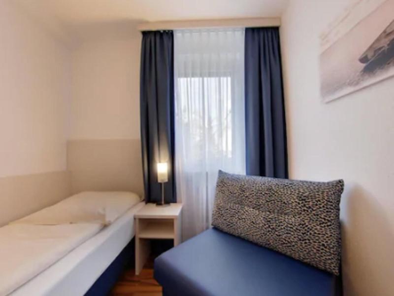 Hotel Olympia image