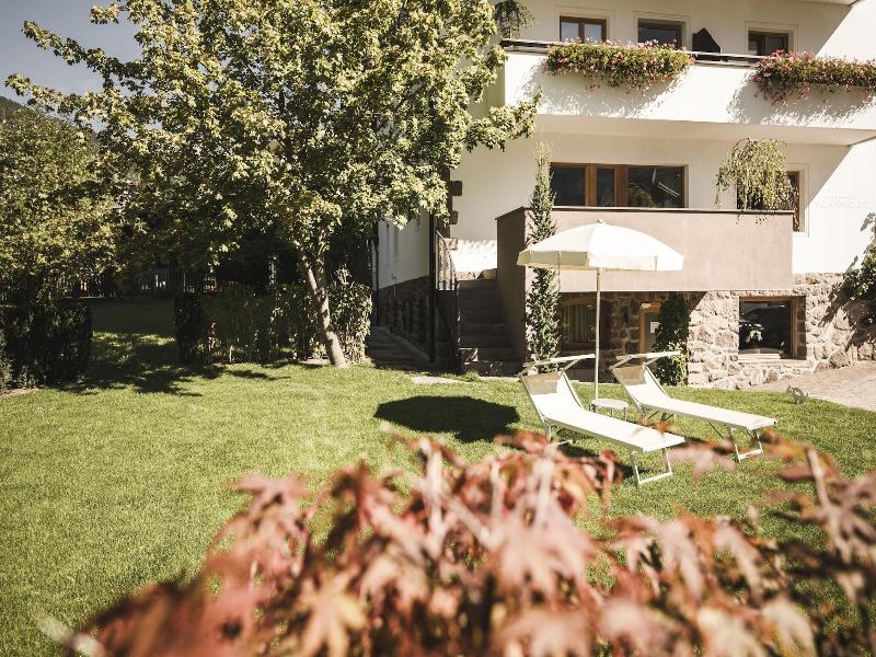 B B Villa Angelino image