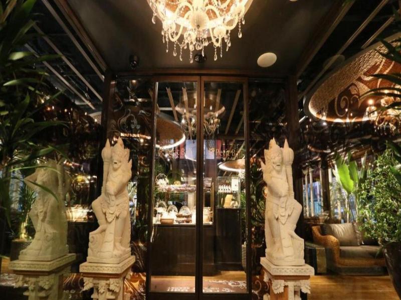 Hotel Petit Bali Higashishinjuku Adults Only image