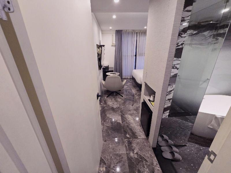 The May Hotel image
