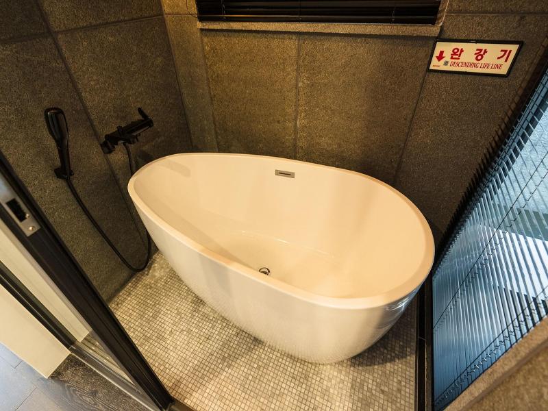 The May Hotel image