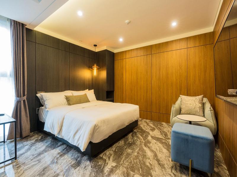 The May Hotel image
