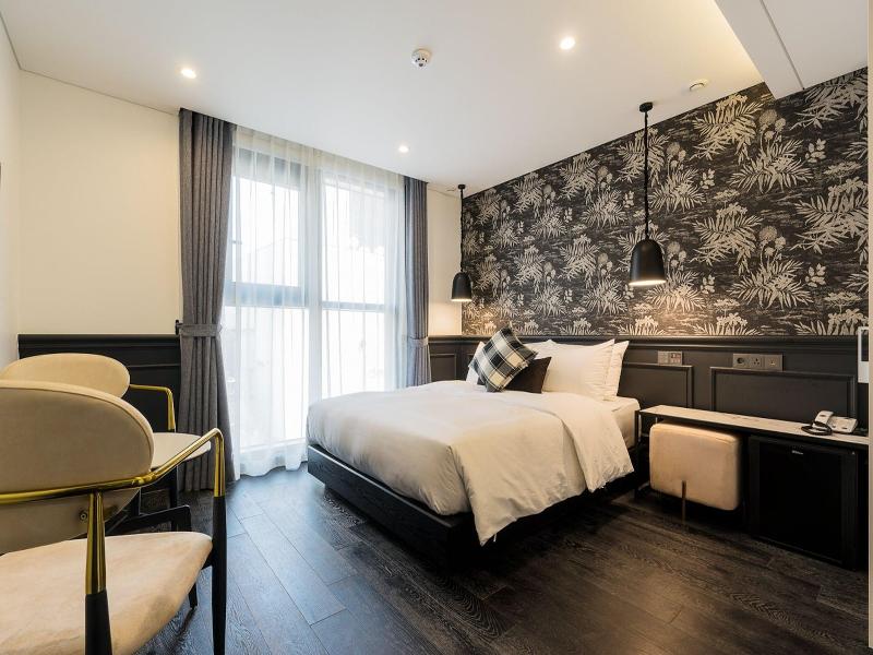 The May Hotel image