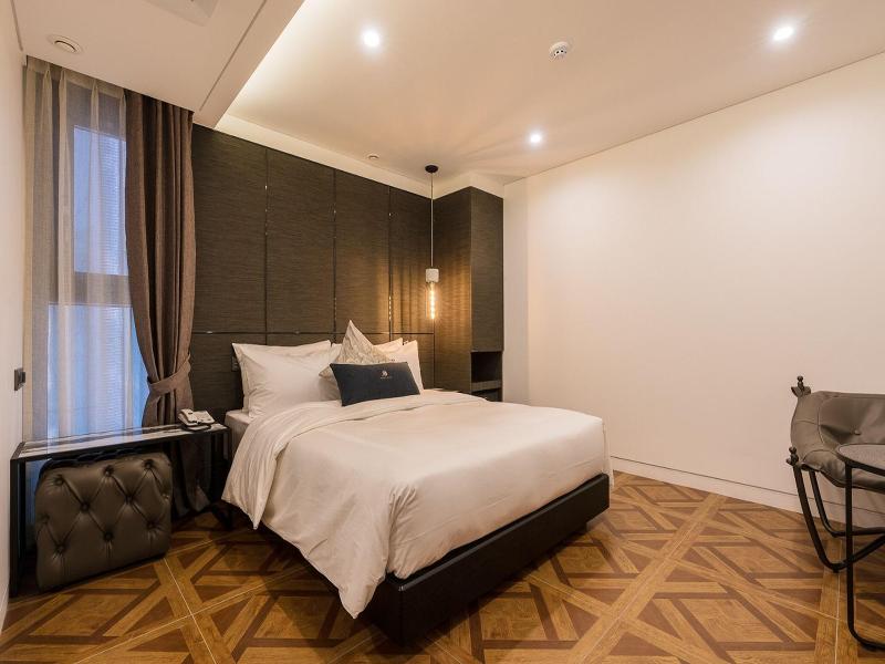 The May Hotel image