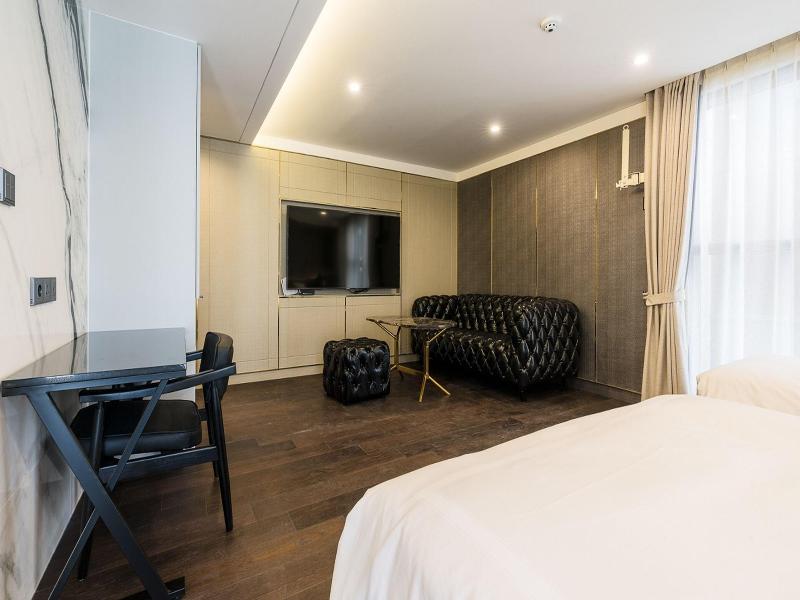The May Hotel image