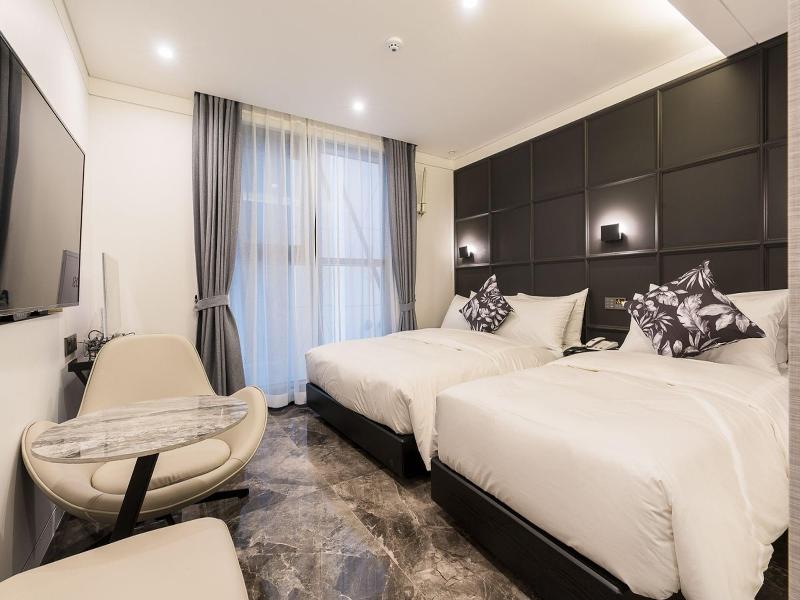 The May Hotel image