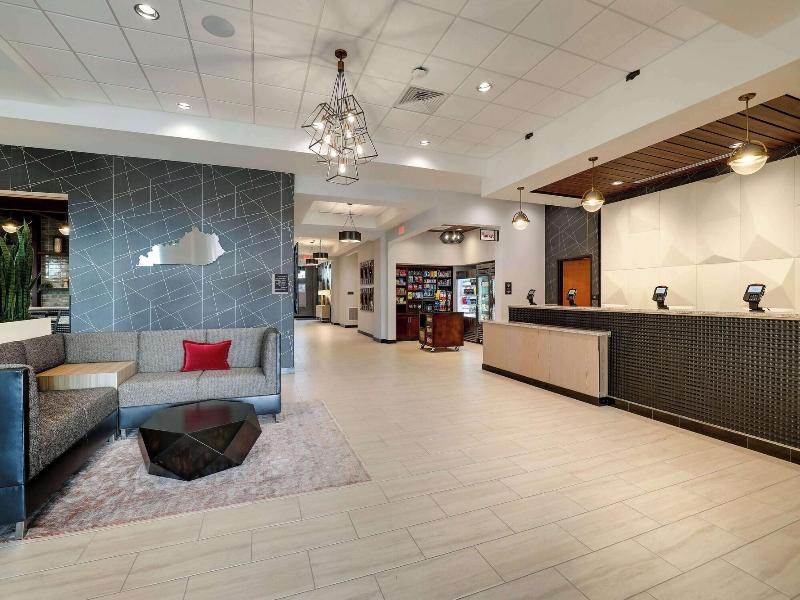 Drury Plaza Hotel Cincinnati Florence image
