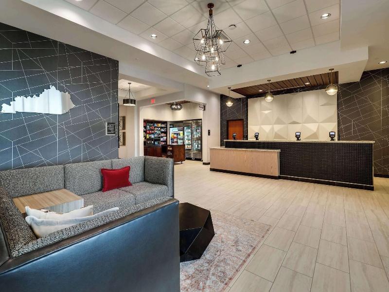 Drury Plaza Hotel Cincinnati Florence image