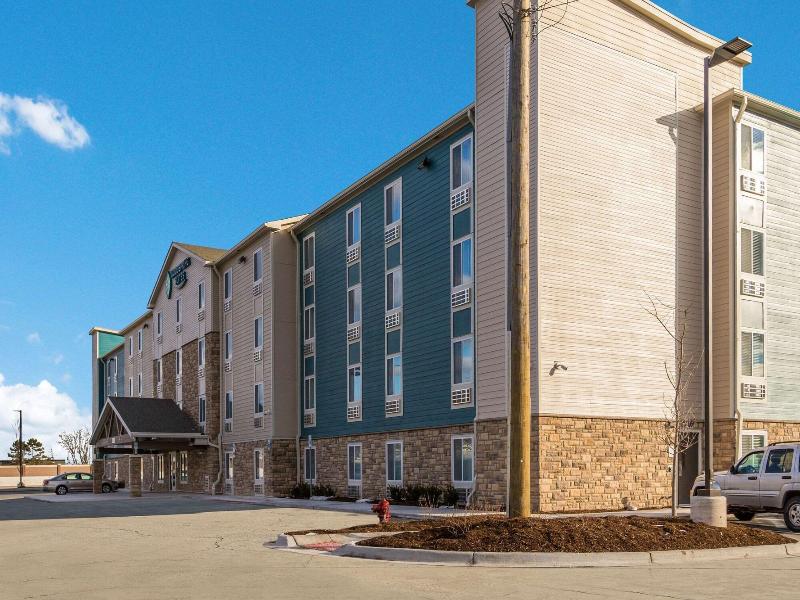 Woodspring Suites Detroit Madison Heights — general view