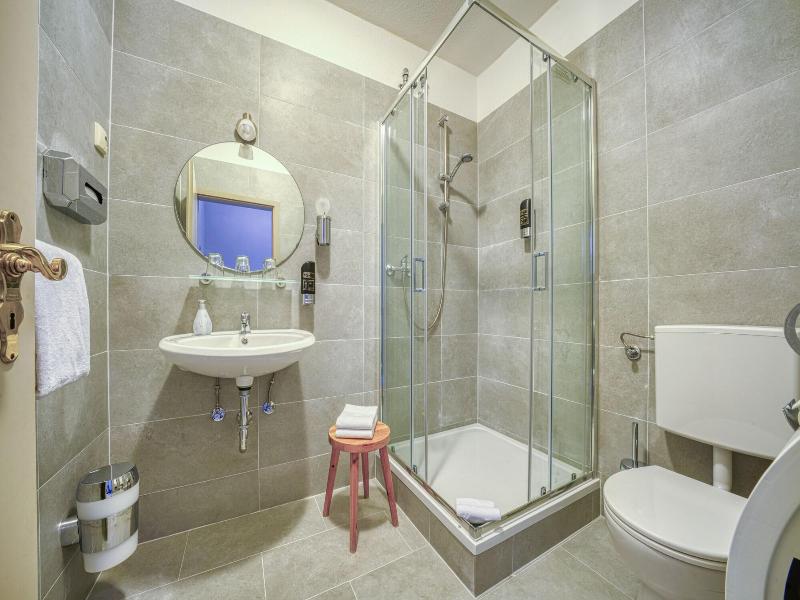 Hotel Zur Eule image