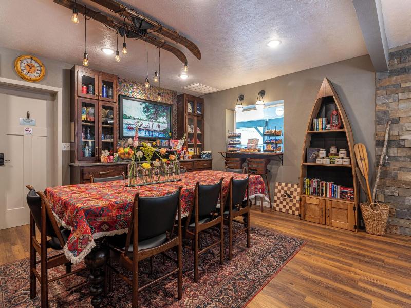 The Lakehouse Inn At Sledd Creek