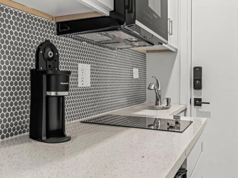 Goodseed Suites Philadelphia Center image