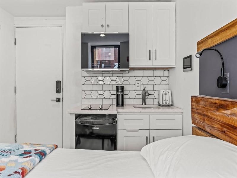 Goodseed Suites Philadelphia Center image