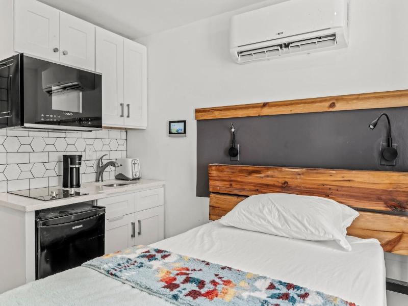 Goodseed Suites Philadelphia Center image