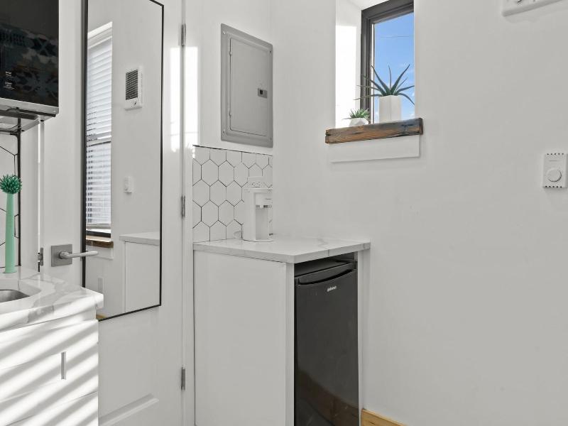 Goodseed Suites Philadelphia Center image