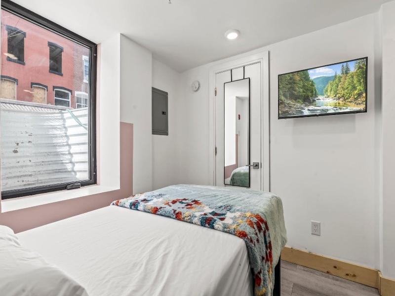 Goodseed Suites Philadelphia Center image