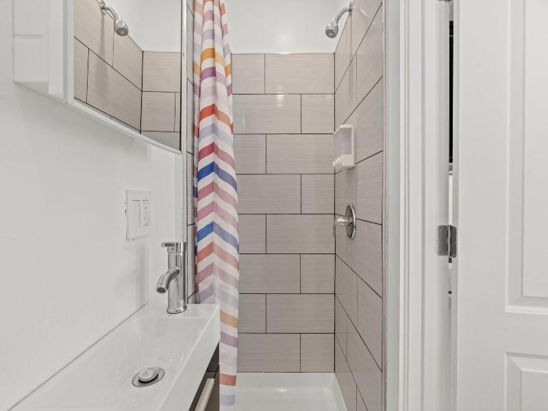 Goodseed Suites Philadelphia Center image